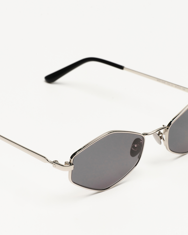 MODEL 004B
