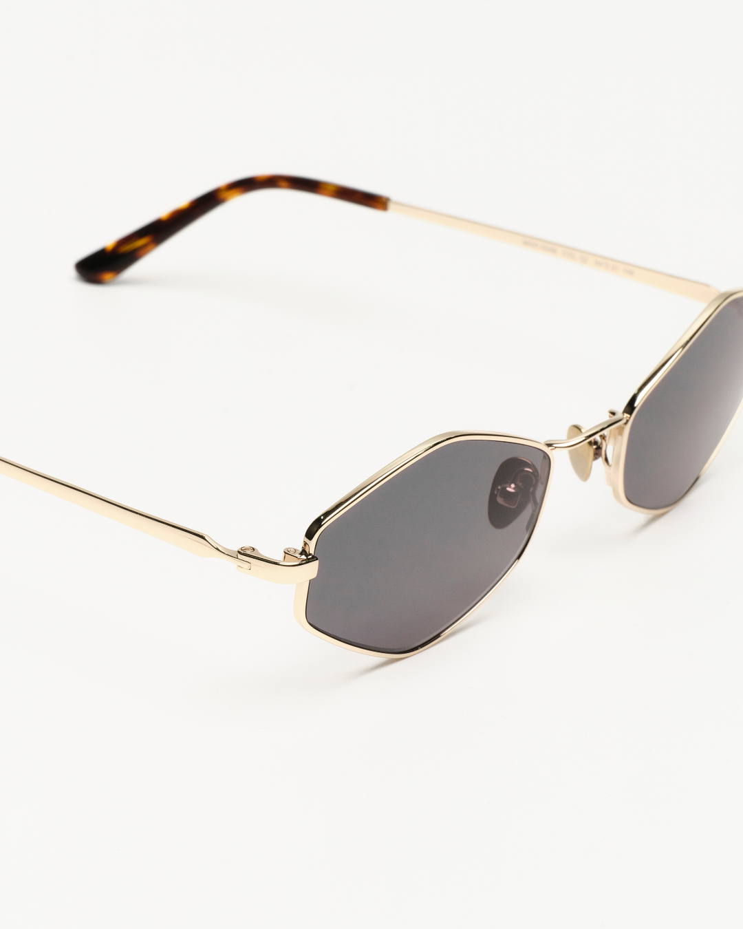 MODEL 004B